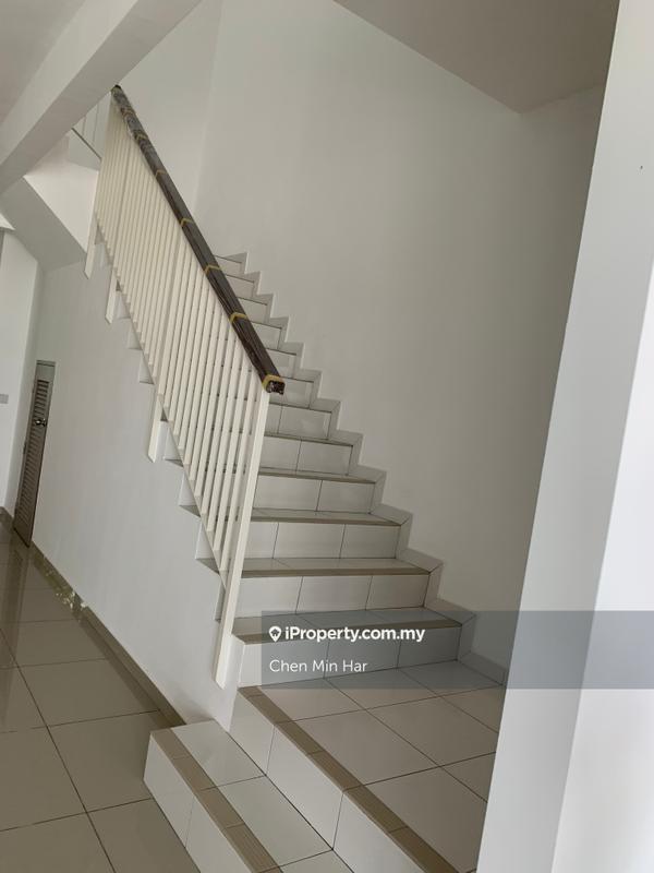 Rumah Teres 2-Tingkat untuk Dijual di Ecohill2, Semenyih oleh Chen Min Har - iProperty.com.my