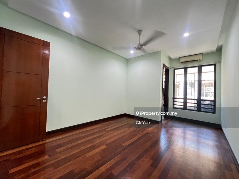 Rumah Teres 2-Tingkat untuk Dijual di Bandar Kinrara Seksyen 1, Bandar Kinrara oleh Ck Yee - iProperty.com.my