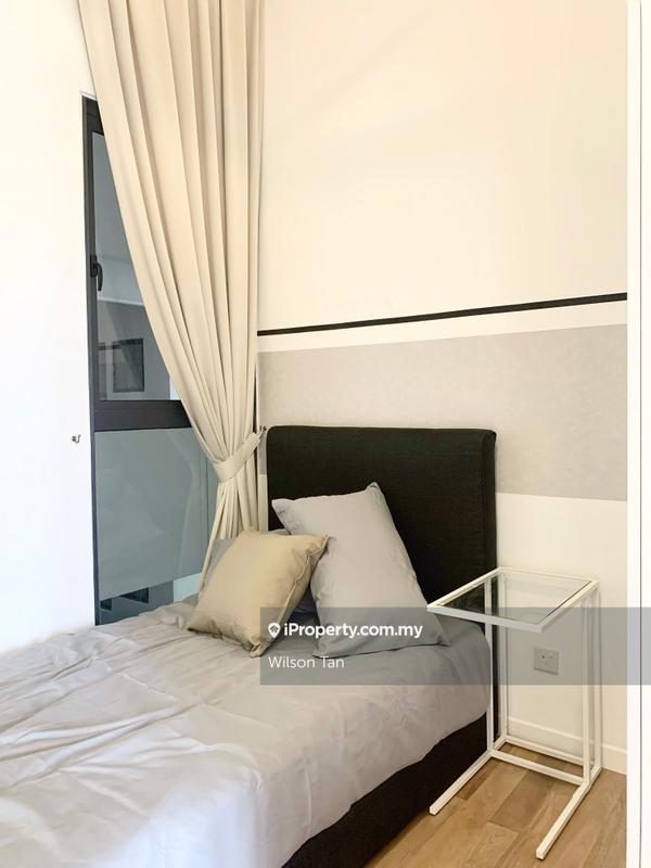 For Rent - Sapphire Paradigm