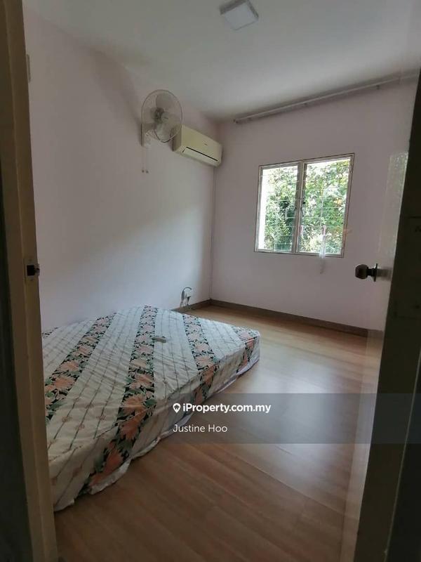 Pangsapuri untuk Dijual di Pangsapuri Saraka oleh Justine Hoo - iProperty.com.my
