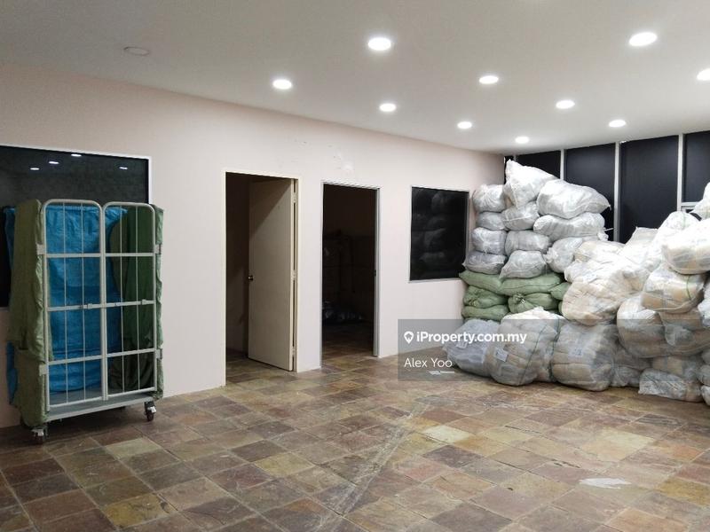 For Sale - Diamond Square