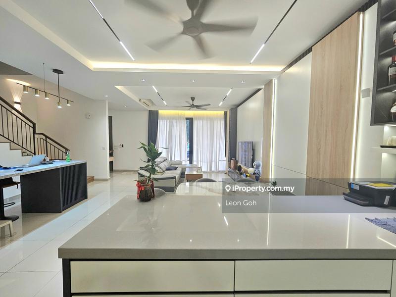 Terraced House for Sale in Twentyfive7, Tanjong Duabelas by Leon Goh - iProperty.com.my