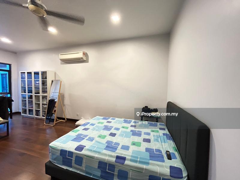 Service Residence for Sale in Isola by Lai KS - iProperty.com.my