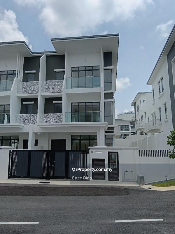 Semi-Detached House for Sale in Abadi Heights, Puchong by Estee Ding - iProperty.com.my