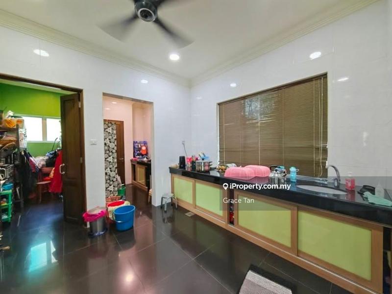 Bungalow House untuk Dijual di Taman Equine, Seri Kembangan oleh Grace Tan - iProperty.com.my