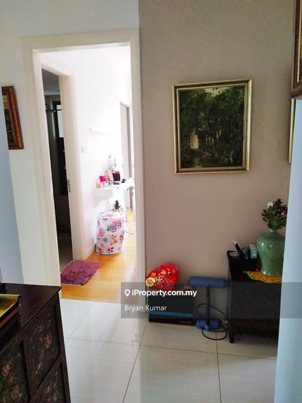 For Rent - Ara Hill Condominium