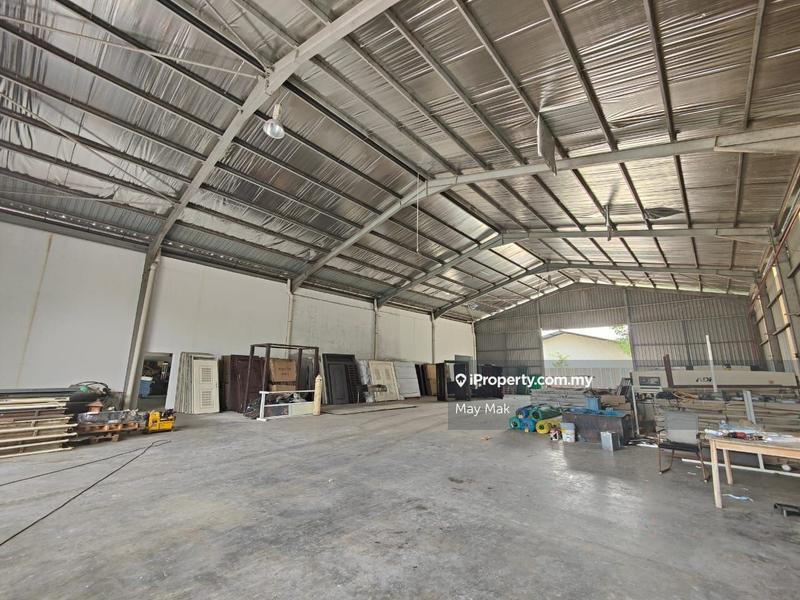 Kilang Terpisah untuk Dijual di Taman Perindustrian Bukit Rambai, Tanjong Minyak oleh May Mak - iProperty.com.my