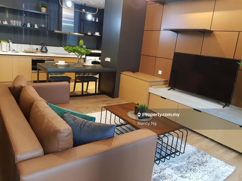 For Rent - Twy Duplex Condos