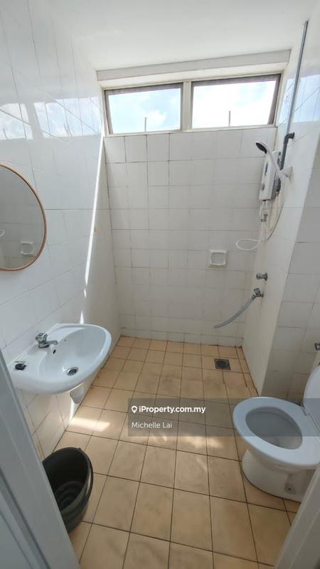 For Rent - Plaza Rah