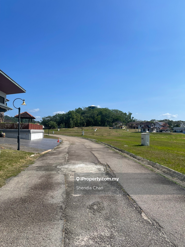 Banglo Tanah untuk Dijual di A' Famosa Golf Resort, Alor Gajah oleh Shendia Chan - iProperty.com.my