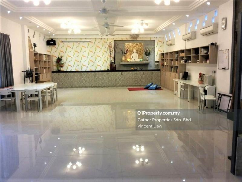 Bungalow House untuk Dijual di Seksyen 9, Kota Damansara oleh Vincent Liaw - iProperty.com.my