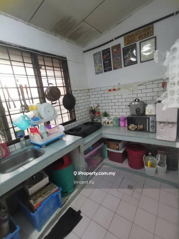 1-storey Terraced House for Sale in Taman Seri Paroi, Paroi by Vincent Fu - iProperty.com.my