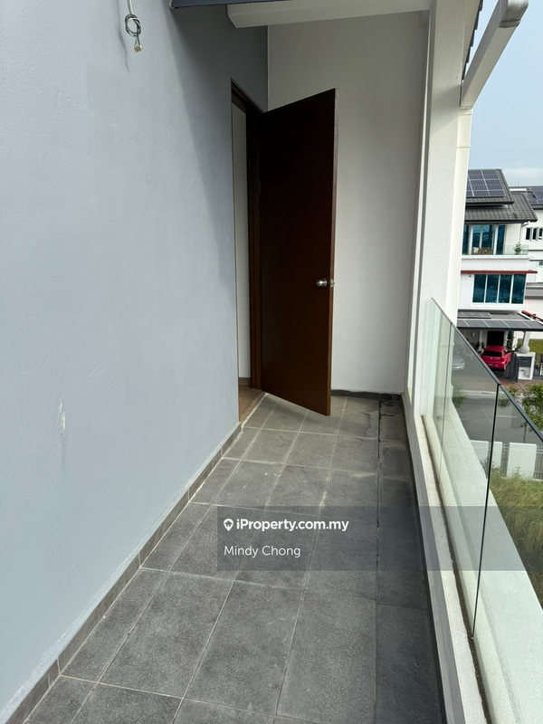 Rumah Berangkai 3 Tingkat untuk Dijual di Residensi Aurora @ Cybervalley, Cyberjaya oleh Mindy Chong - iProperty.com.my