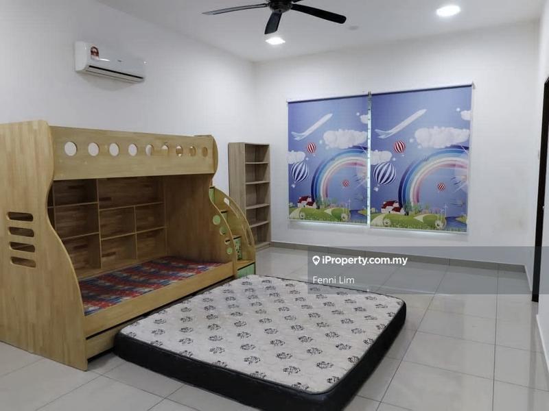 Rumah Berkembar untuk Dijual di Bandar Baru Nilai, Nilai oleh Fenni Lim - iProperty.com.my