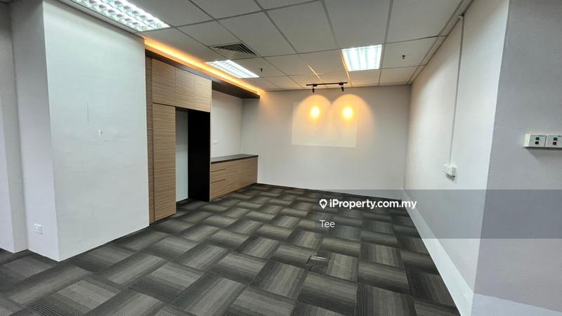 Office for Rent in Taman Abad, Johor Bahru by Tee - iProperty.com.my