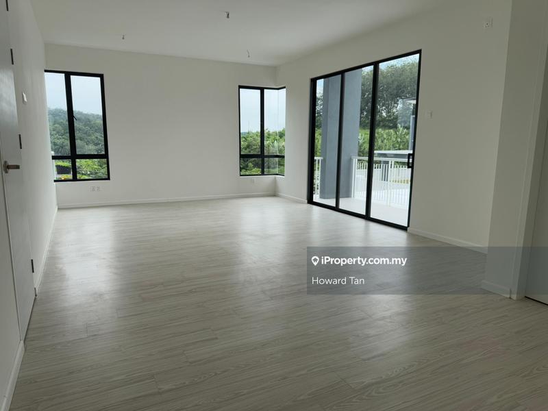 Semi-Detached House for Sale in Kemayan Height, Seremban 2 by Howard Tan - iProperty.com.my
