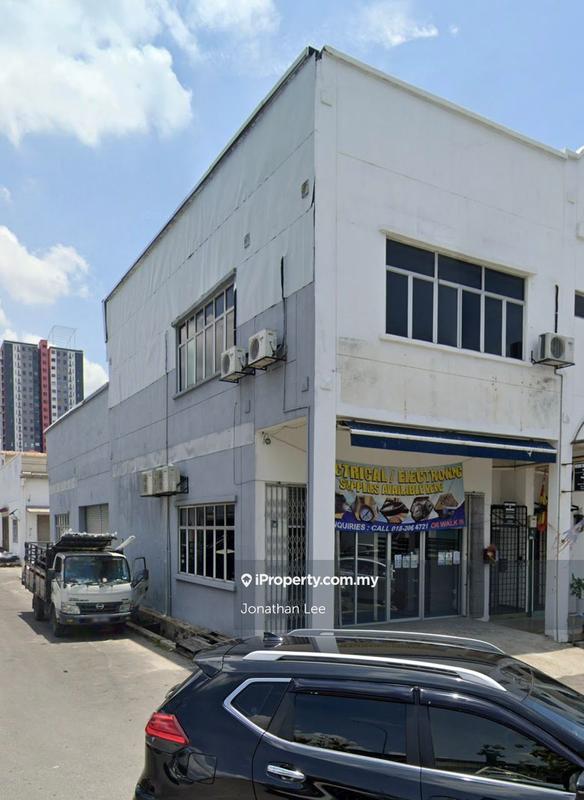 Kilang Teres untuk Dijual di Taman Perindustrian Puchong Utama, Puchong oleh Jonathan Lee - iProperty.com.my