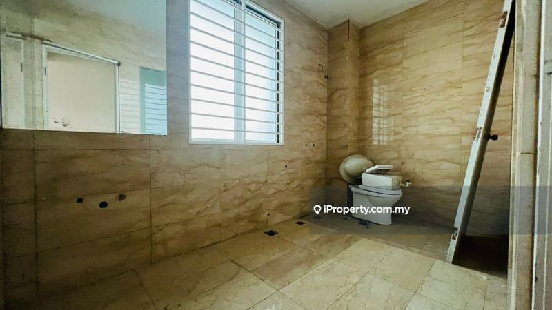 Rumah Berkembar untuk Dijual di Semenyih, Selangor oleh Robert See - iProperty.com.my