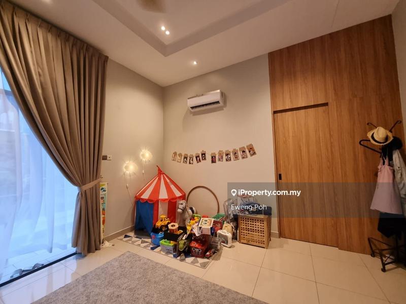Rumah Berkembar untuk Dijual di Taman Melawati, Ulu Kelang oleh Eweng Poh - iProperty.com.my