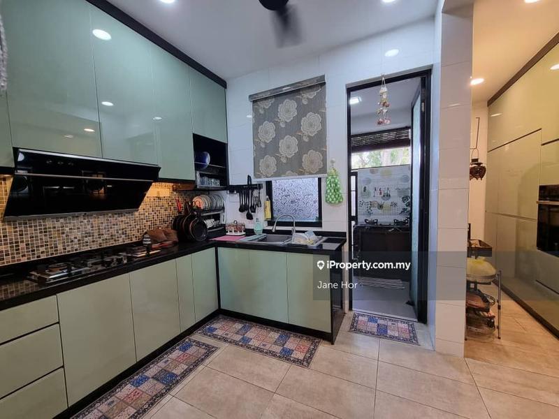 Rumah Berangkai 3 Tingkat untuk Dijual di 16 Sierra, Puchong oleh Jane Hor - iProperty.com.my