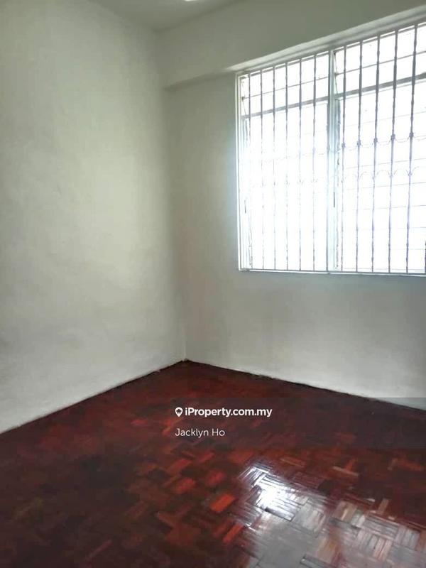 Pangsapuri untuk Dijual di Desa Rahmat (Graceland Villa) oleh Jacklyn Ho - iProperty.com.my