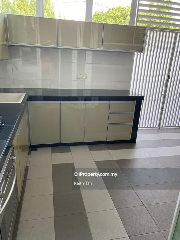 3-storey Terraced House for Sale in Laman Klebang, Klebang by Keith Tan - iProperty.com.my