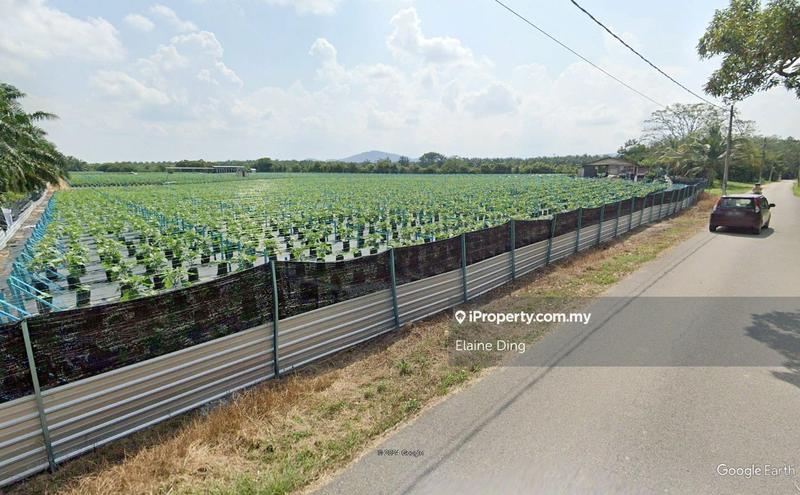 For Sale - 4.7 acres