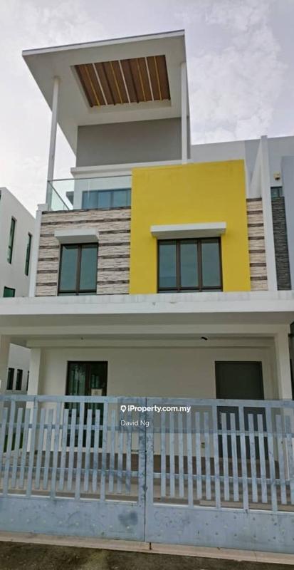 Semi-Detached House for Sale in Setia Utama, Setia Alam by David Ng - iProperty.com.my