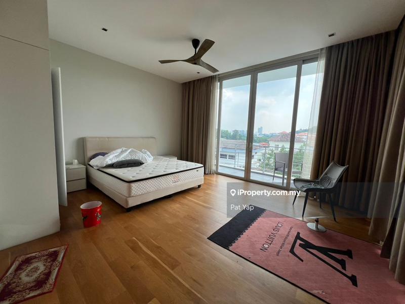 Bungalow House for Sale in Taman Bukit Pantai, Bangsar by Pat Yap - iProperty.com.my