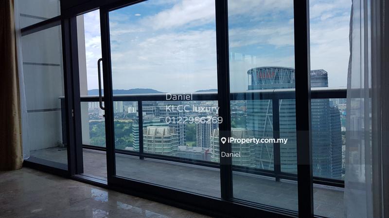 For Sale - Condominium @ The Troika