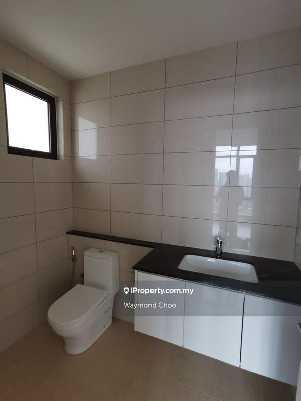 Residensi Servis untuk Dijual di The Park Sky Residence oleh Waymond Choo - iProperty.com.my