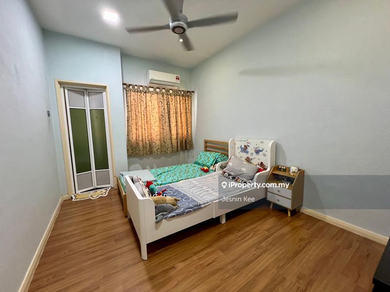 Rumah Berangkai 3 Tingkat untuk Dijual di Lake Fields, Sungai Besi oleh Jesnin Kee - iProperty.com.my
