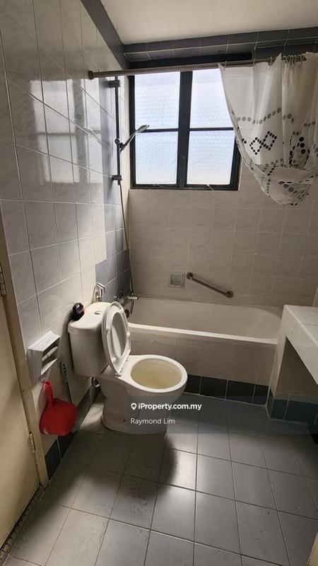 Apartment for Sale in Mahkota Hotel Melaka by Raymond Lim - iProperty.com.my