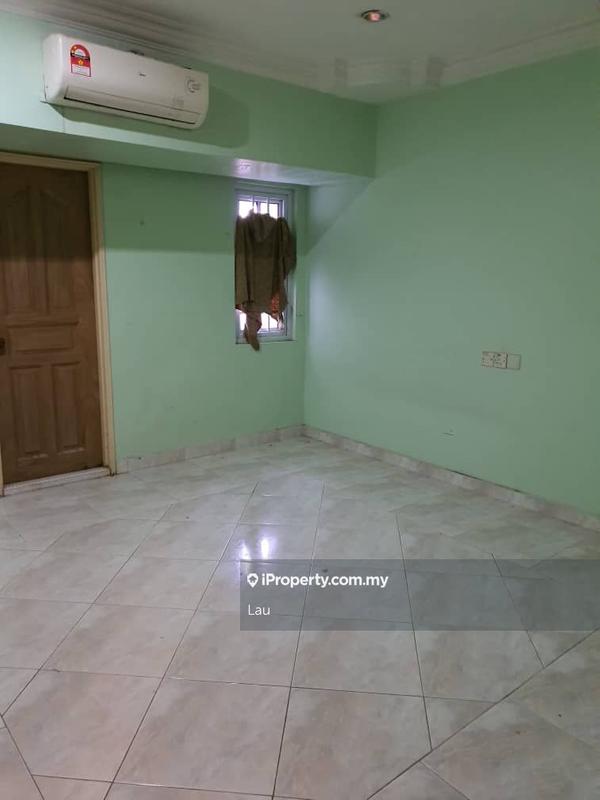 Rumah Berangkai 2.5 Tingkat untuk Dijual di Taman Bukit Desa, Taman Desa oleh Lau Mee Ling - iProperty.com.my