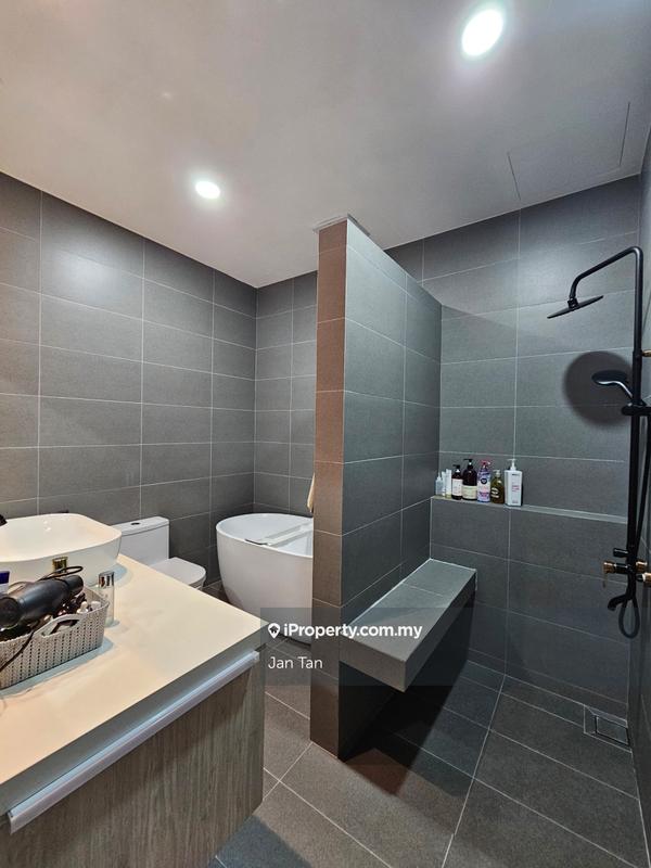 1.5-storey Terraced House for Sale in Reservoir Garden, Ayer Itam by Jan Tan - iProperty.com.my