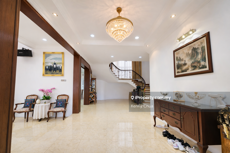 For Sale - Glenmarie Courts