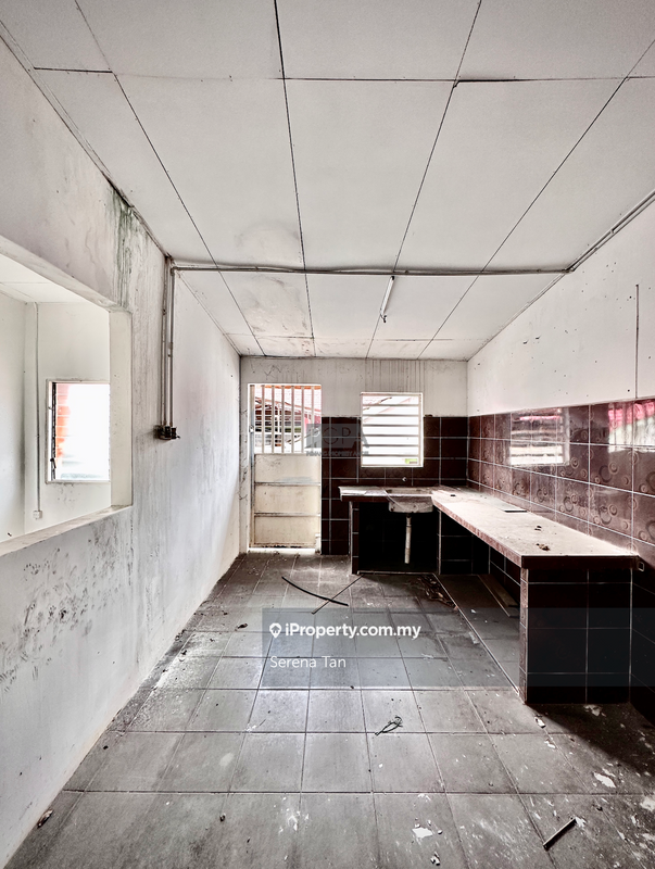 Rumah Berkembar untuk Dijual di Tanjung Bungah, Penang oleh Serena Tan - iProperty.com.my