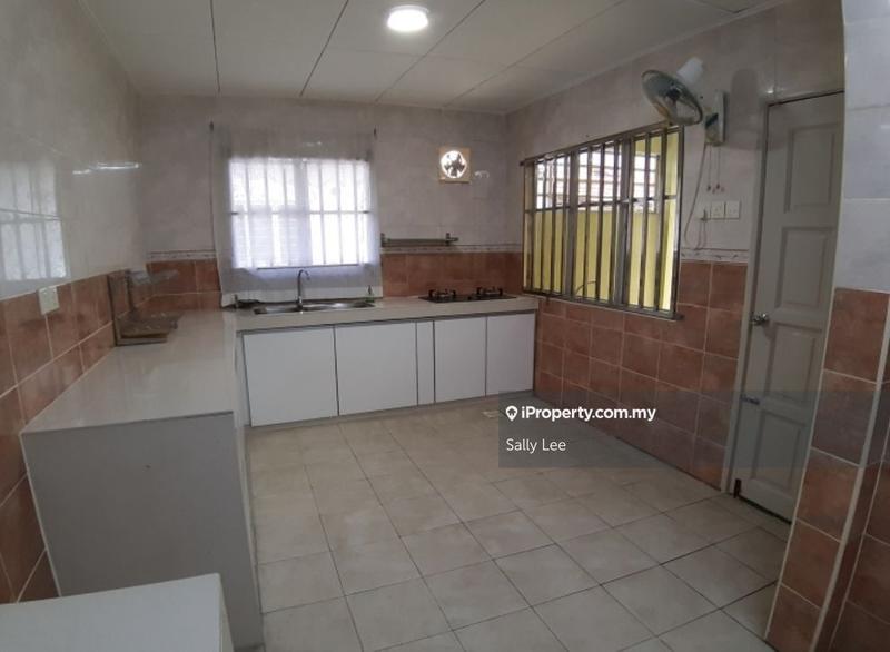2-storey Terraced House for Sale in Putra Heights, Subang Jaya by Sally Lee - iProperty.com.my
