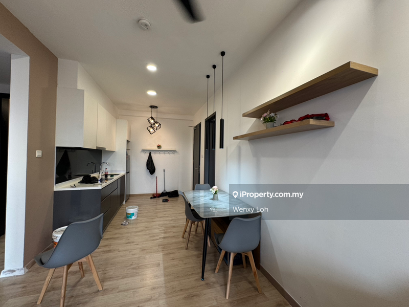 Kediaman Servis untuk Disewa di Emporis oleh Wenxy Loh - iProperty.com.my