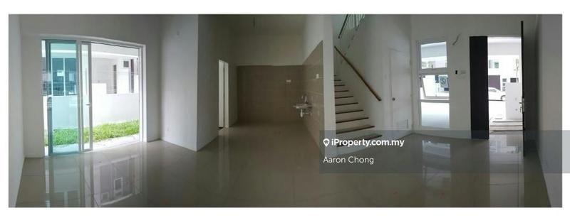 Rumah Teres 3-Tingkat untuk Dijual di Batu 9, Cheras oleh Aaron Chong - iProperty.com.my