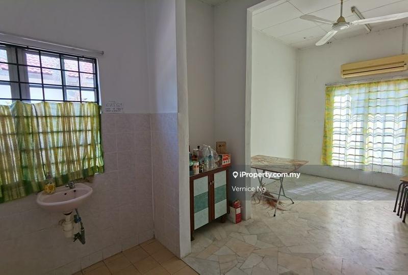 Banglo untuk Dijual di Pantai Sepang Putra, Sepang oleh Vernice Ng - iProperty.com.my