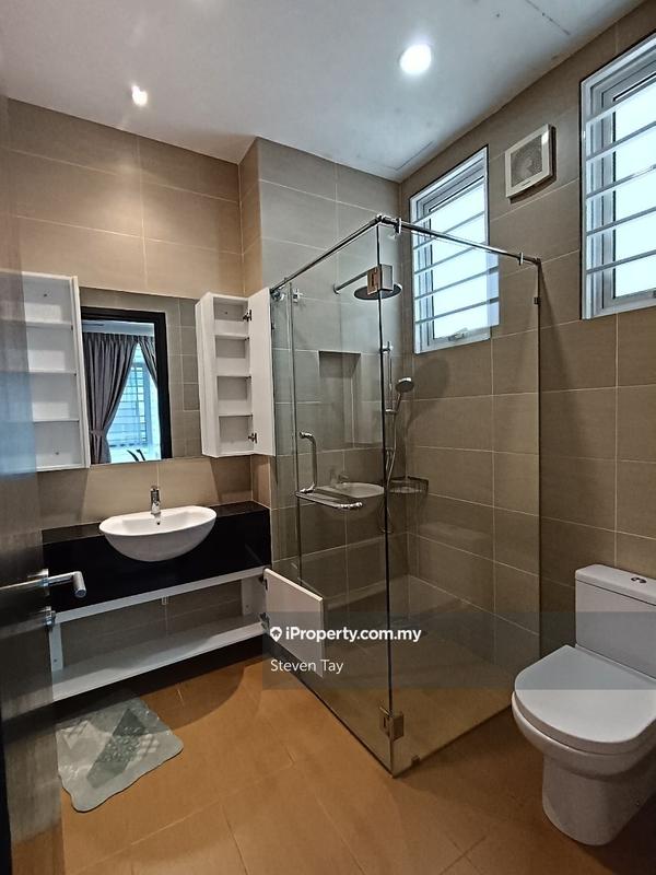 Bungalow House for Sale in Bandar Kinrara Seksyen 1, Bandar Kinrara by Steven Tay - iProperty.com.my