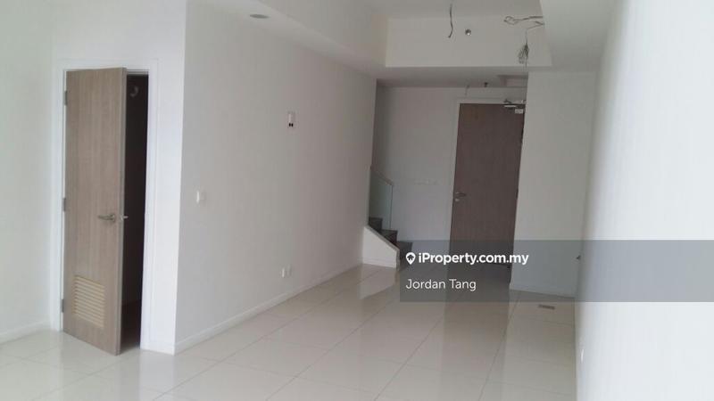 For Sale - Icon Residenz 1 @ Icon City