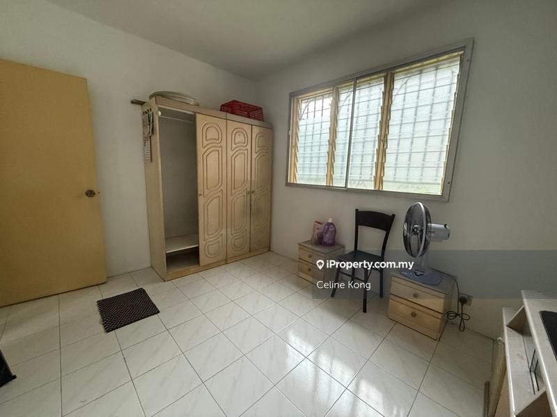 Flat for Sale in Happy Garden Flat by Celine Kong - iProperty.com.my