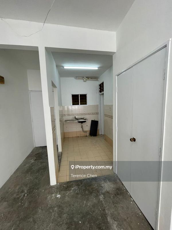 Apartment for Sale in Sri Dahlia by Terence Chen - iProperty.com.my