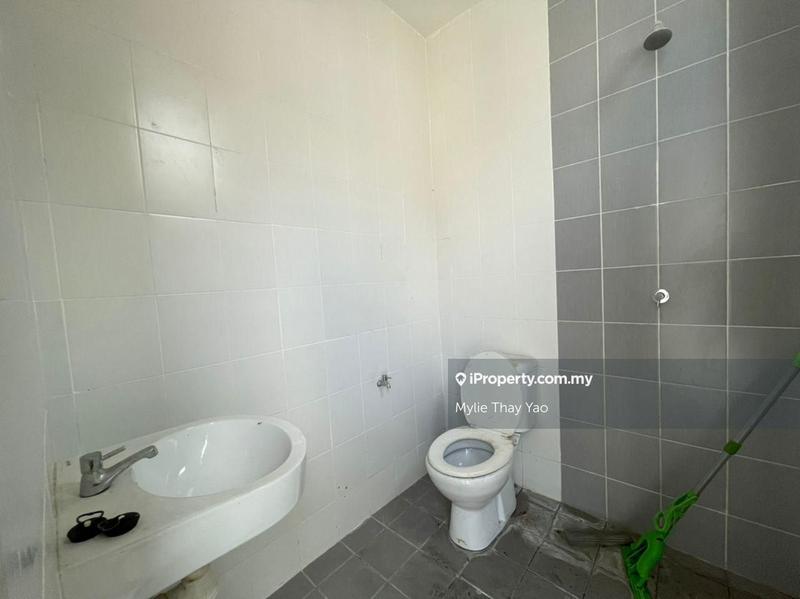 2.5-storey Terraced House for Sale in Seremban 2 / Taman Bukit Kepayang / S2, Seremban by Mylie Thay Yao - iProperty.com.my