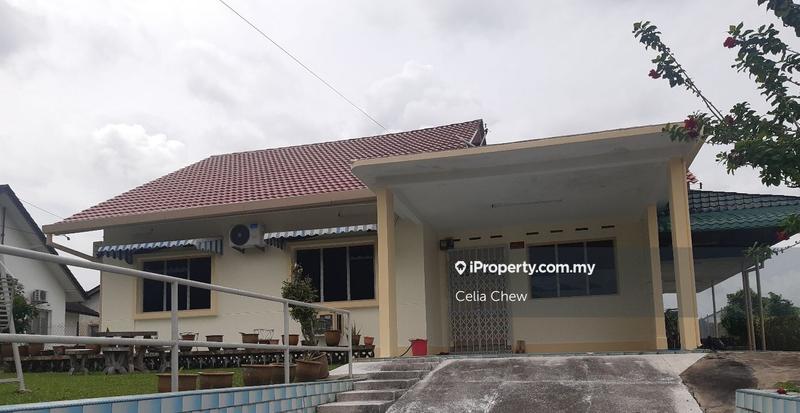 Bungalow House for Sale in Hock Lee Housing, Tampin by Celia Chew - iProperty.com.my