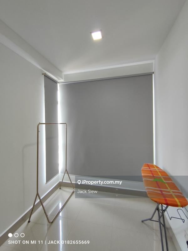 For Sale - Shaftsbury Residence