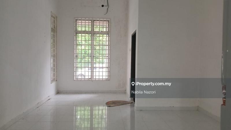 Rumah Berkembar untuk Dijual di Wakaf Bharu, Tumpat oleh Nabila Nazori - iProperty.com.my