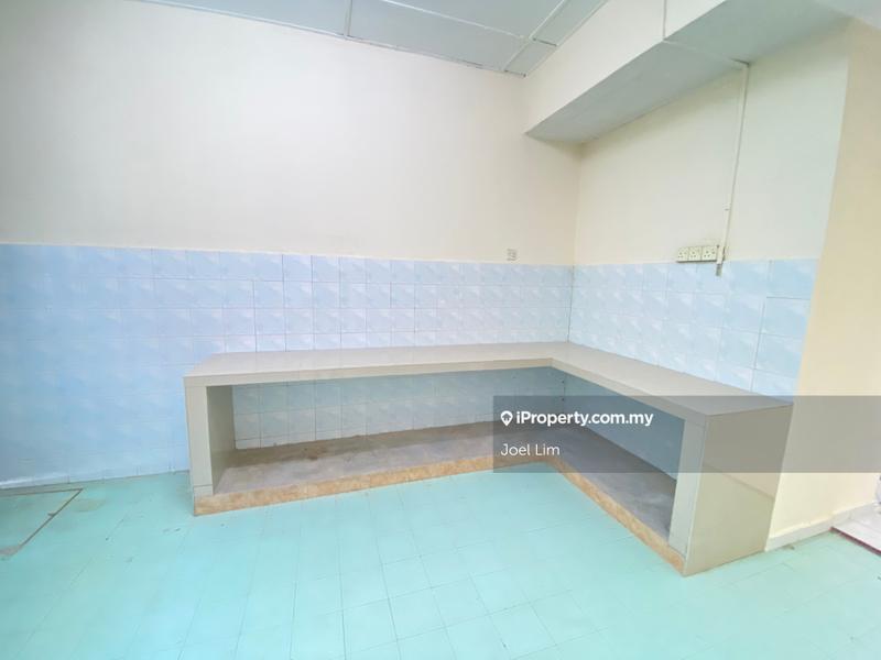 1-storey Terraced House for Sale in Taman Telok, Telok Panglima Garang by Joel Lim - iProperty.com.my